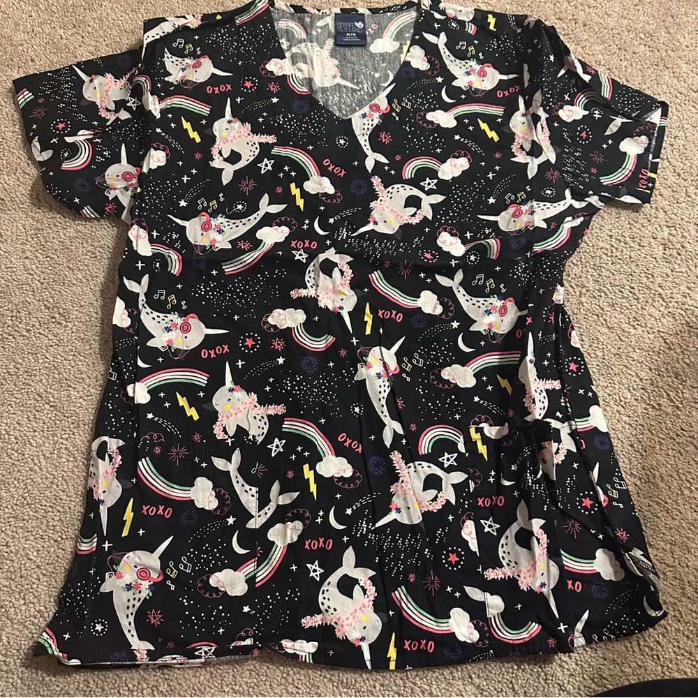Zoe + Chloe Scrub Top